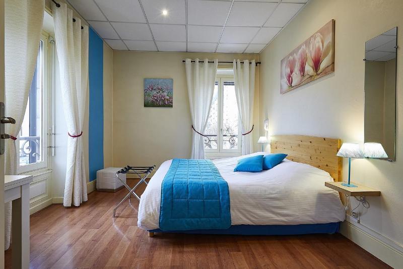 La Commanderie De Champarey Hotell Bourgoin-Jallieu Eksteriør bilde