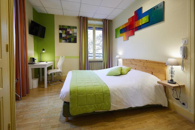 La Commanderie De Champarey Hotell Bourgoin-Jallieu Eksteriør bilde